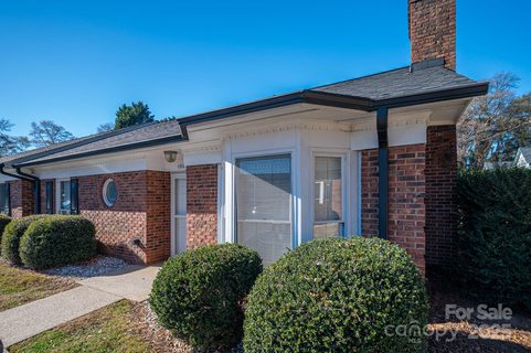 1212 E Franklin Boulevard active home in Regency Square, Gastonia, NC