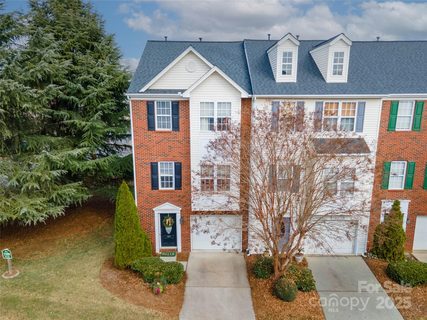 101 Rock Ridge Lane sold townhome in Riverfront, Mount Holly, NC