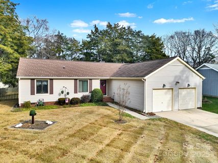 10518 Camelback Circle