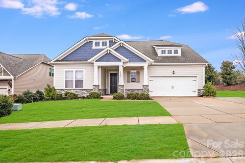 16004 Deer River Road active home in North Reach, Charlotte, NC