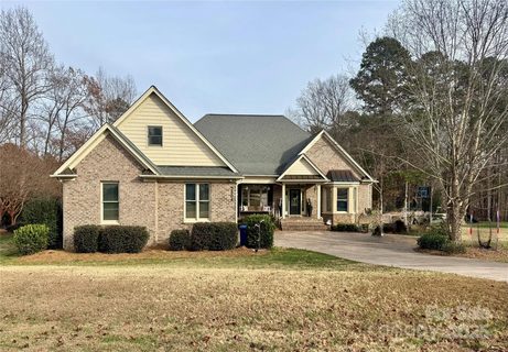 2504 Stoneview Court