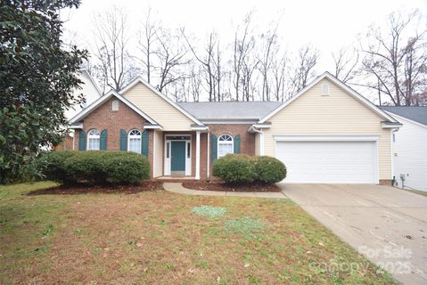 10214 Stoneykirk Lane active home in The Villages Of Leacroft, Charlotte, NC