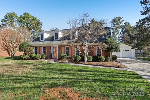 5721 Carmel Station Avenue sold home in Carmel Station, Charlotte, NC