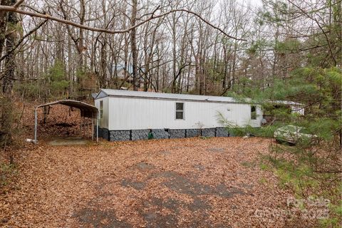 10 Bird Song Road sold home in Mountain Meadows, Penrose, NC