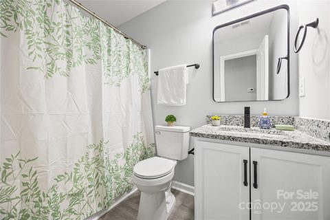 916 Sundance Drive sold home in Sundance Village, Gastonia, NC