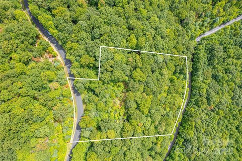 579 Bluemist Way active lot in Avery Park, Arden, NC