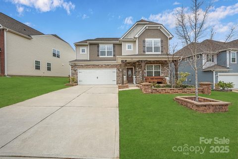 Homes in Windhaven, Fort Mill