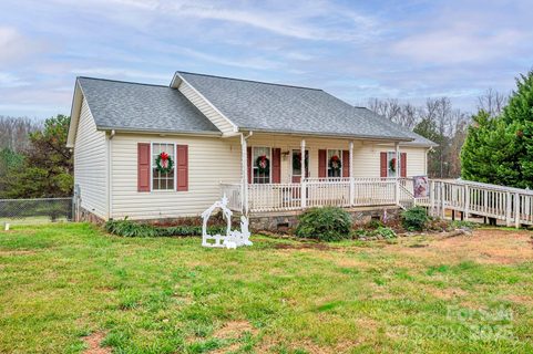 1024 Daniel Drive