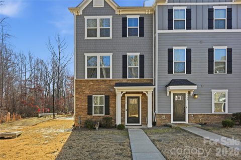 1172 Ashbury Street sold townhome in Riverbend Towns, Charlotte, NC