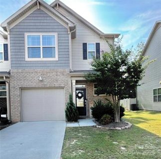 9458 Avery Lilac Lane sold townhome in The Greens, Fort Mill, SC