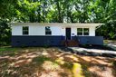 1513 Greenview Place sold home in Charlotte, SC