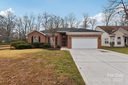 121 Ashford Hollow Lane sold home in Mooresville, SC