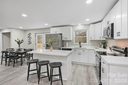 824 Kentberry Drive sold home in Charlotte, SC