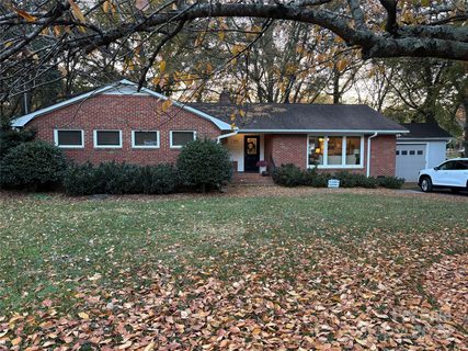 5642 Preston Lane sold home in Mammoth Oaks, Charlotte, NC