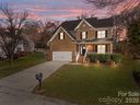 10407 Blackstock Road sold home in Huntersville, SC