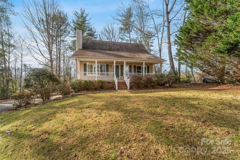 2740 Hemlock Court sold home in Laurel Pointe, Nebo, NC