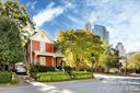400 N Poplar Street sold home in Charlotte, SC