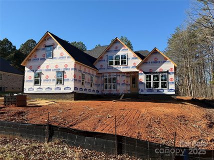 6051 Tipperary Drive sold home in Killian Crossing, Denver, NC