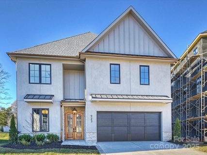 923 Laurel Creek Lane active home in Laurel Hill, Charlotte, NC