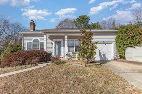 14304 Beryl Court sold home in Woodside Village, Pineville, NC