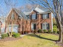 16104 Hollingbourne Road sold home in Huntersville, SC