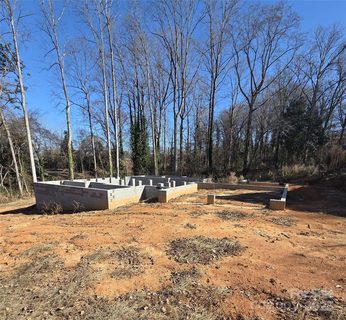 432 Country Club Court sold lot in Country Club Acres, Shelby, NC