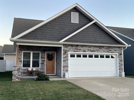 28 Sage Crest Loop sold home in New Stock Village, Weaverville, NC