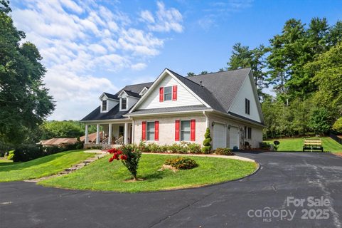 227 Sugar Hollow Road sold home in Sugar Hollow Farms, Hendersonville, NC