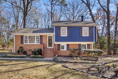 2418 Vista Drive sold home in East Forest, Charlotte, NC