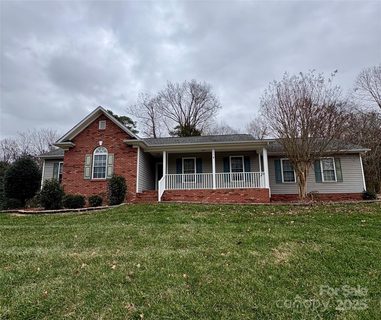 125 Fritzvon Drive sold home in Hilltop Acres, Mount Pleasant, NC