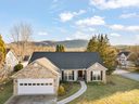 291 Farm Valley Road sold home in Fletcher, SC