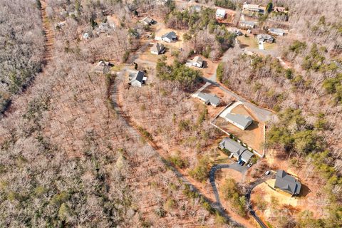 Lot 46 Dublin Lane sold home in Shamrock Forest, Columbus, NC