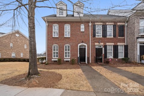 16918 Summers Walk Boulevard