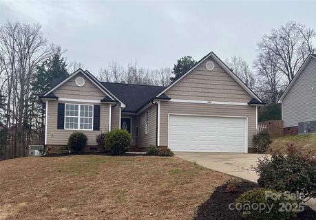 1562 Piney Church Road sold home in Saint Andrews, Concord, NC
