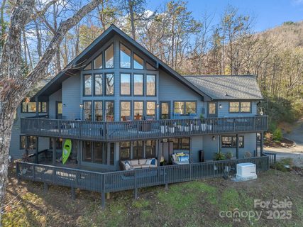 Previously sold for $895,000