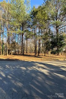 2711 Oakhurst Drive sold lot in Oakhurst, Rock Hill, SC
