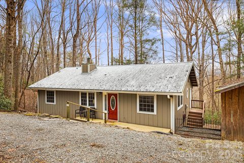 741 Three Mile Knob Road sold home in Knob Creek, Pisgah Forest, NC