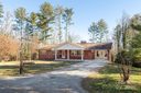 290 Crabapple Hill Lane sold home in Hendersonville, SC