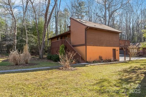 39 Oak Court sold home in Wildwood Gardens, Fletcher, NC
