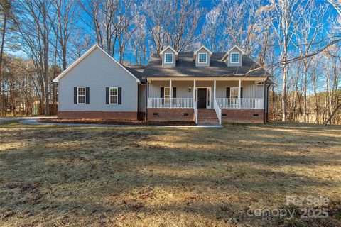 A home in Campbells Crossing