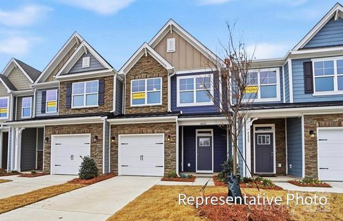4275 Black Court