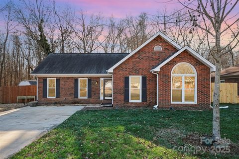 2801 Ashe Croft Drive sold home in Ashe Croft, Indian Trail, NC