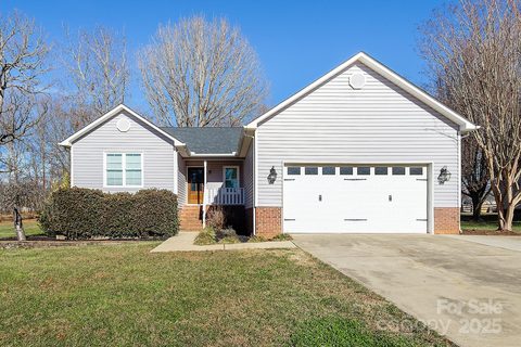 688 Cress School Road sold home in Grace Ridge, Salisbury, NC