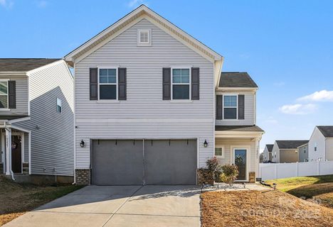 10231 Holly Park Drive sold home in Upper Riverpointe, Charlotte, NC
