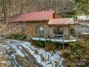 210 Bear Pen Road sold home in Burnsville, SC