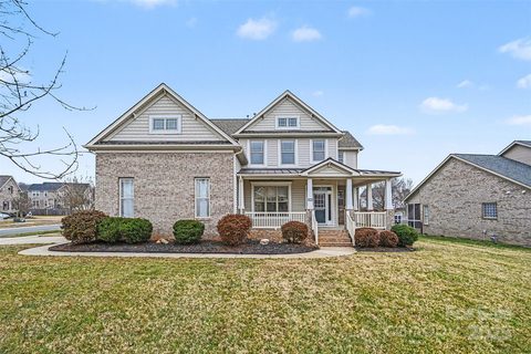 4030 Pumpkin Place sold home in Hamilton Place, Monroe, NC