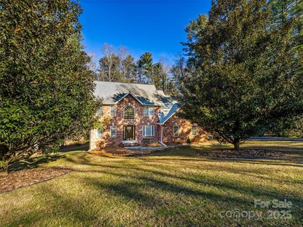 105 Boyd Drive sold home in Flat Rock Forest, Flat Rock, NC