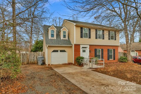 Homes in McAlpine Woods, Charlotte