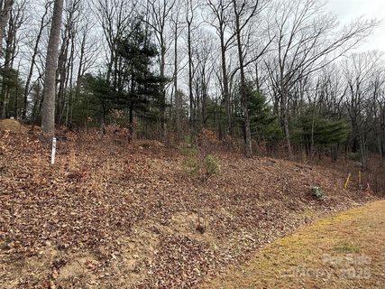S 5 Hollybrook Drive