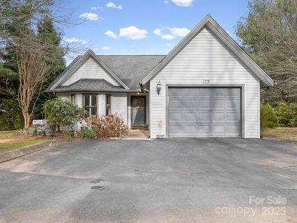 112 Cimarron Drive sold townhome in Cimarron, Asheville, NC